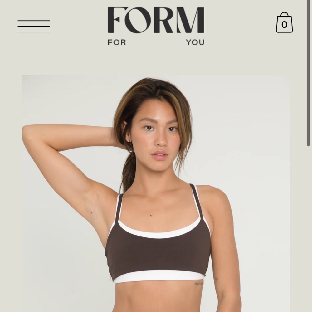 FORM layered sports bra
